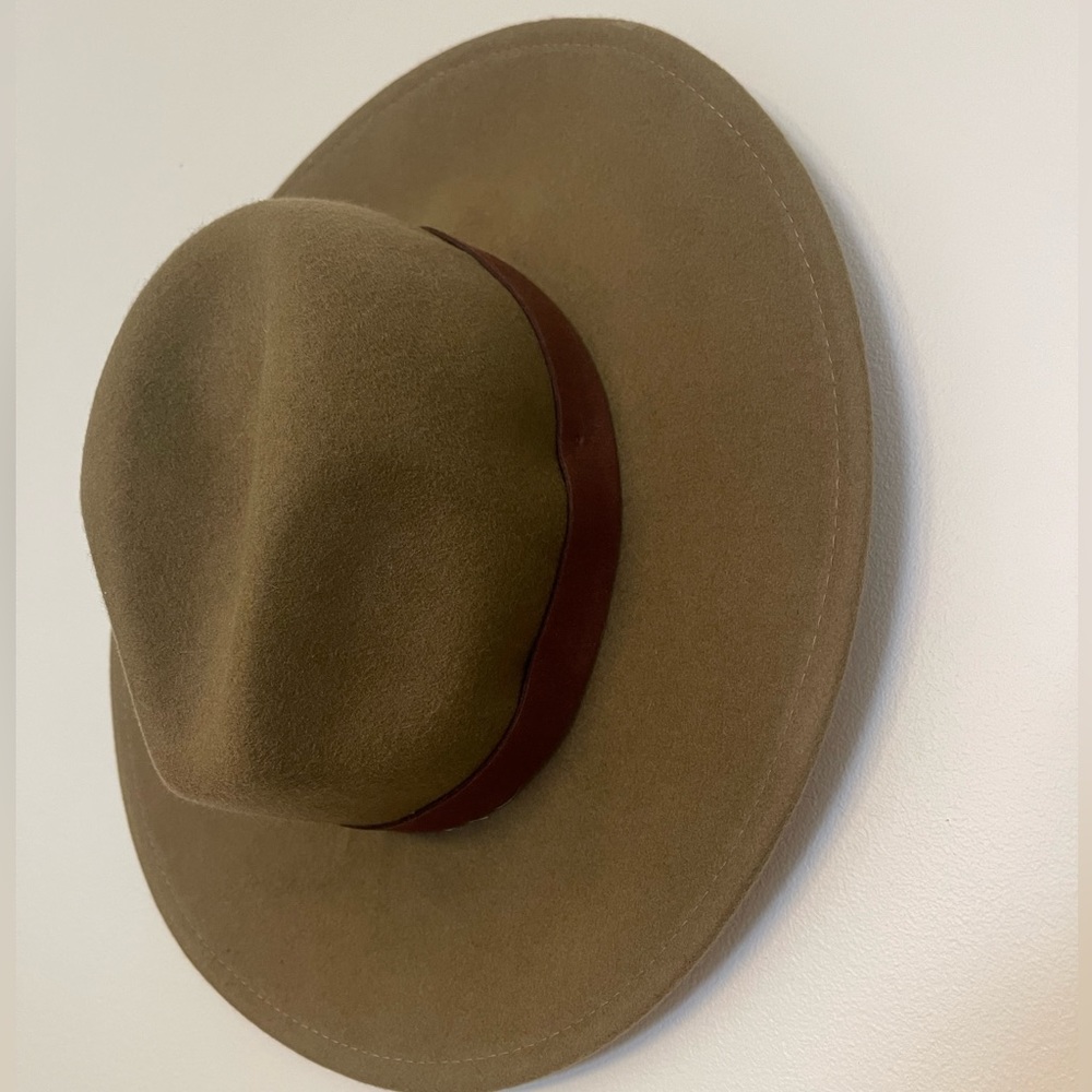 Free People Beaumont Suede Band Felt Hat in Whiskey Color